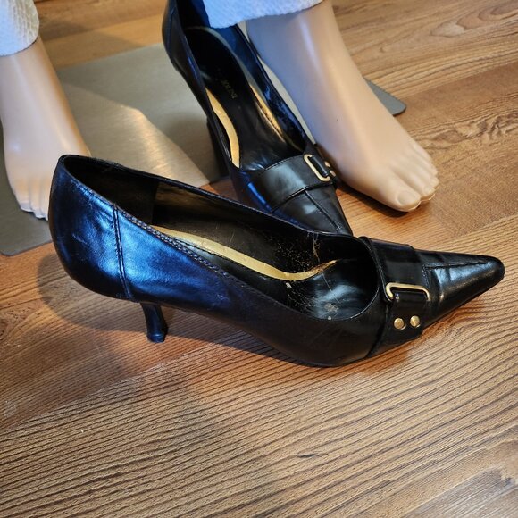 Enzo Angiolini Black and Gold Pumps with Bucke Size 7 - Picture 2 of 12